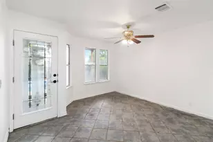 210 Briarstone Dr, Buda, TX 78610 - Photo 9