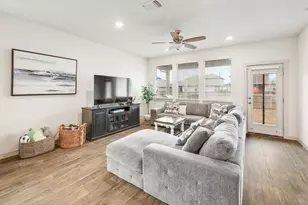 224 Lavaca River Ln, Hutto, TX 78634 - Photo 3