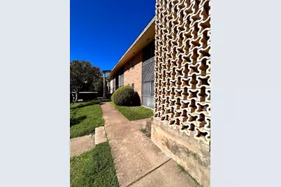 3304 Red River Street #204, Austin, TX 78705 - Photo 17