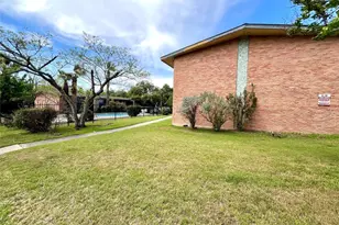 3304 Red River St, Austin, TX 78705 - Photo 15