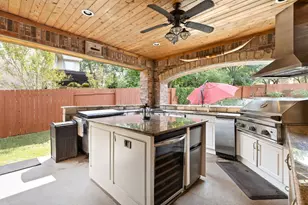 7109 Via Correto Dr, Austin, TX 78749 - Photo 33