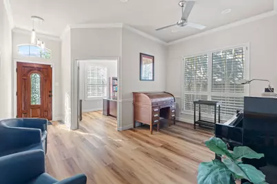 8620 Little Laura Drive, Austin, TX 78757 - Photo 15