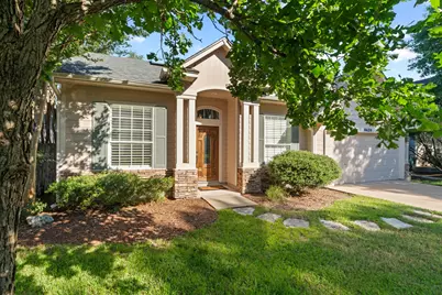 8620 Little Laura Drive, Austin, TX 78757 - Photo 3