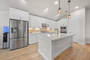 228 Helena Ln, Kyle, TX 78640 - Photo 9