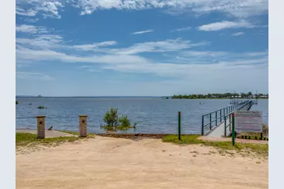 518 Elm Circle, Buchanan Dam, TX 78609 - Photo 25