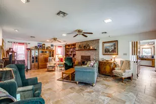 518 Elm Cir, Buchanan Dam, TX 78609 - Photo 5
