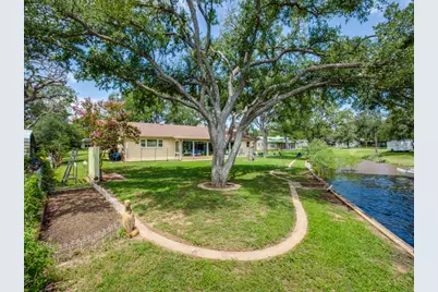 518 Elm Circle, Buchanan Dam, TX 78609 - Photo 23