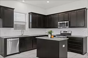 12702 Bloomington Dr, Austin, TX 78748 - Photo 5