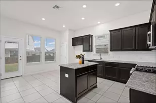 12702 Bloomington Dr, Austin, TX 78748 - Photo 7