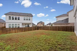 12702 Bloomington Dr, Austin, TX 78748 - Photo 17