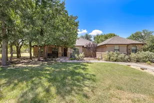 165 Silverado Dr, Georgetown, TX 78633 - Photo 5
