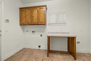 165 Silverado Dr, Georgetown, TX 78633 - Photo 31