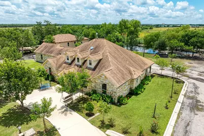 15611 Giese Lane, Manor, TX 78653 - Photo 1