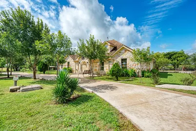 15611 Giese Lane, Manor, TX 78653 - Photo 7