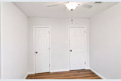 3209 Barton View Drive, Austin, TX 78735 - Photo 9