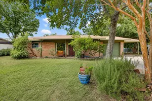 3209 Barton View Dr, Austin, TX 78735 - Photo 1