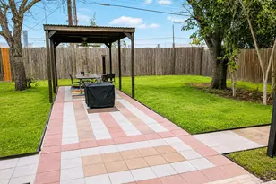 3209 Barton View Dr, Austin, TX 78735 - Photo 15