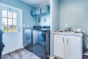 114 Gran Cielo, Elgin, TX 78621 - Photo 23