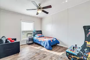 114 Gran Cielo, Elgin, TX 78621 - Photo 21