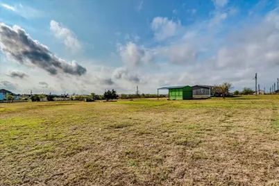 114 Gran Cielo, Elgin, TX 78621 - Photo 29