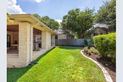 10025 Scull Creek Drive, Austin, TX 78730 - Photo 27