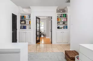 10025 Scull Creek Dr, Austin, TX 78730 - Photo 3