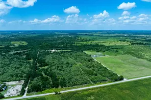 17509 Albert Voelker Rd, Elgin, TX 78621 - Photo 5