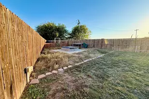 249 La Dera Dr, Liberty Hill, TX 78642 - Photo 25