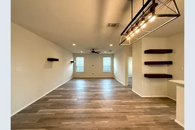 249 La Dera Drive, Liberty Hill, TX 78642 - Photo 7