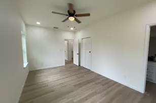 610 Pecan Valley Dr, San Antonio, TX 78220 - Photo 7