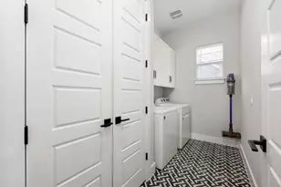 408 W 16th St, Georgetown, TX 78626 - Photo 19