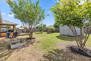 102 Esparza Ct, Hutto, TX 78634 - Photo 23