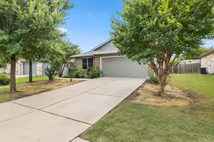 102 Esparza Ct, Hutto, TX 78634 - Photo 3