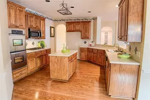 3404 Oxsheer Dr, Austin, TX 78732 - Photo 9