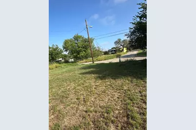 111 Martin Street, Luling, TX 78648 - Photo 7