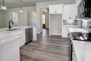 207 Waipahoehoe Dr, Bastrop, TX 78602 - Photo 19