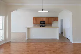 20201 Mustang Island Cir, Pflugerville, TX 78660 - Photo 5