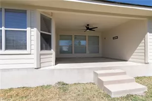 20201 Mustang Island Cir, Pflugerville, TX 78660 - Photo 17