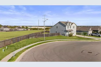 2200 Forgetmenot Lane, Pflugerville, TX 78660 - Photo 33