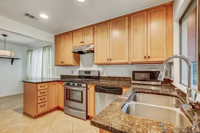 9913 Oak Hollow Drive, Austin, TX 78758 - Photo 15