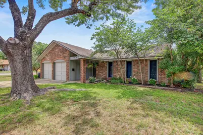 9913 Oak Hollow Drive, Austin, TX 78758 - Photo 3