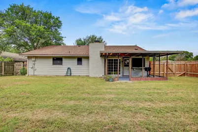9913 Oak Hollow Drive, Austin, TX 78758 - Photo 35