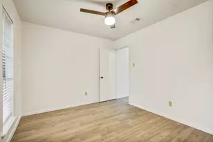 9913 Oak Hollow Dr, Austin, TX 78758 - Photo 27