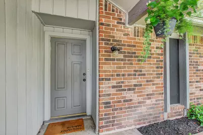 9913 Oak Hollow Drive, Austin, TX 78758 - Photo 5