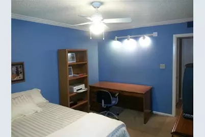 910 Duncan Lane #11, Austin, TX 78705 - Photo 3