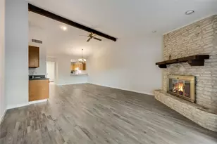 13 Oaks Pl, Lago Vista, TX 78645 - Photo 11