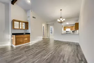 13 Oaks Pl, Lago Vista, TX 78645 - Photo 13