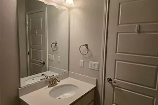 13800 Lyndhurst St, Austin, TX 78717 - Photo 25