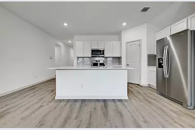 132 Sweetwater Creek Lane, Hutto, TX 78634 - Photo 9