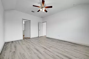 132 Sweetwater Crk Ln, Hutto, TX 78634 - Photo 15